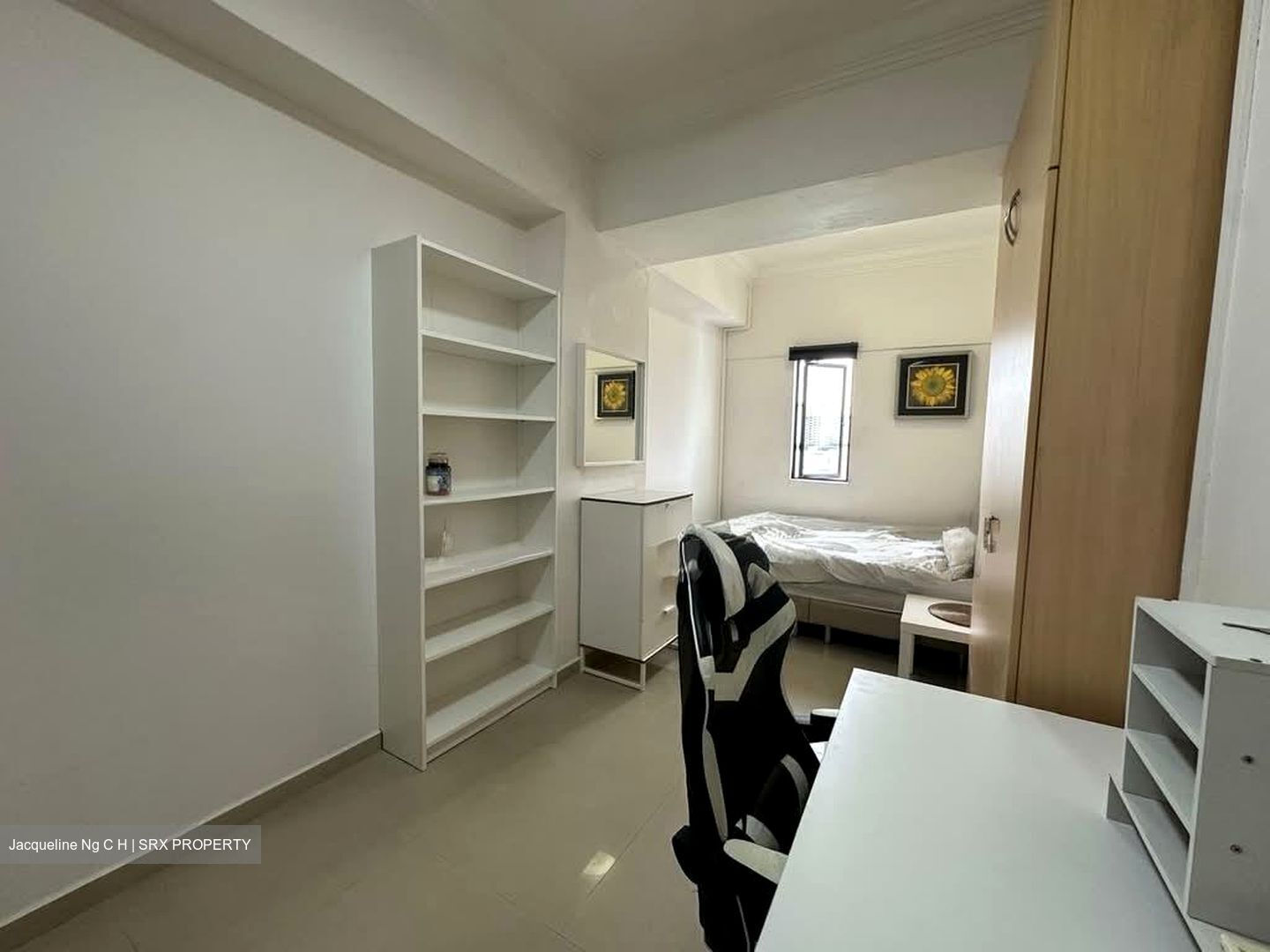 Queensway Tower / Queensway Shopping Centre (D3), Apartment #571700091